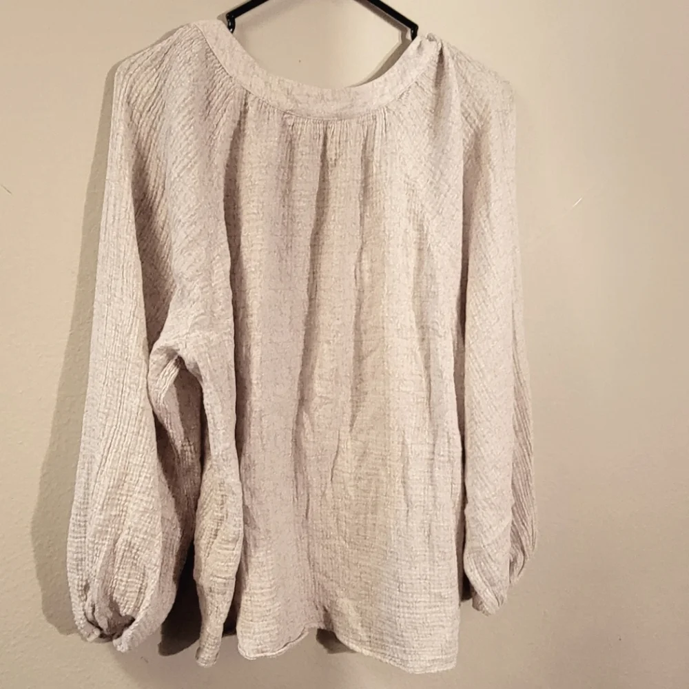 Final touch long sleeve top size large - Picture 3 of 3